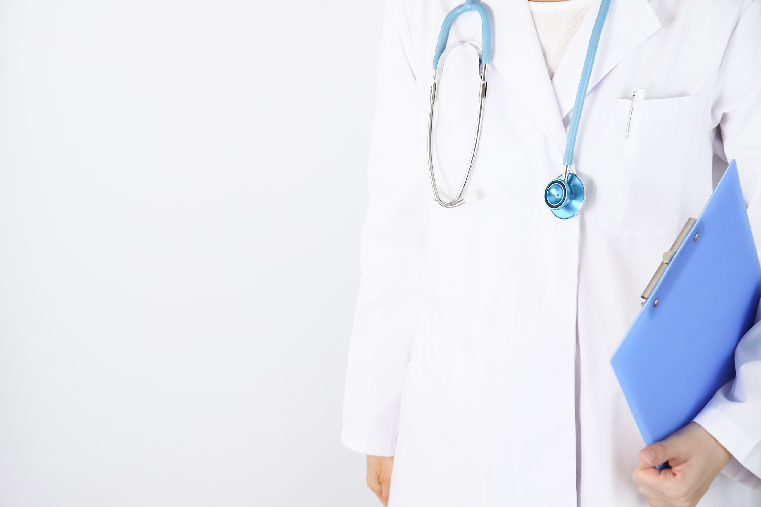 開設者は資格不要だが管理者は医師免許が必須