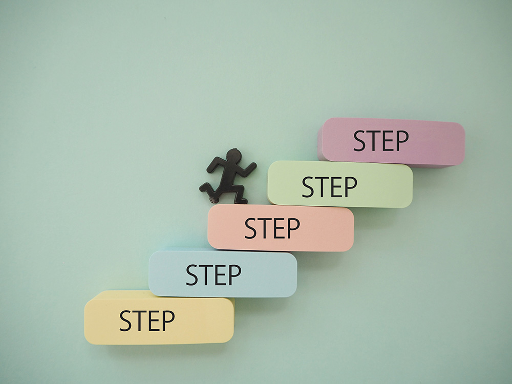 クリニック開業の流れを10ステップで解説！失敗しないための準備とスケジュール｜テナント工房メディカル